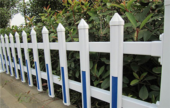 草坪綠化<a href=http://www.catalyticsinc.com target=_blank class=infotextkey>護欄</a>