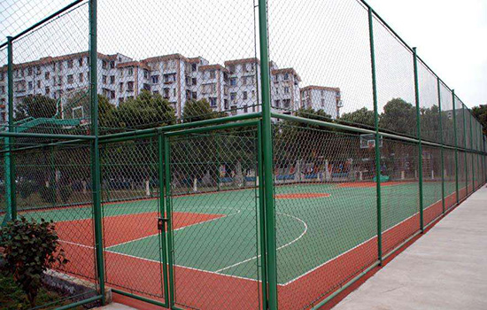 勾花<a href=http://www.catalyticsinc.com target=_blank class=infotextkey><a href=http://www.catalyticsinc.com target=_blank class=infotextkey>圍欄</a>網(wǎng)</a>
