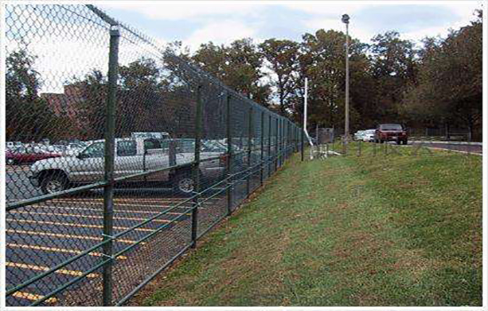 停車場<a href=http://www.catalyticsinc.com target=_blank class=infotextkey>護欄</a>