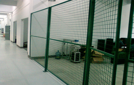 車(chē)間<a href=http://www.catalyticsinc.com target=_blank class=infotextkey><a href=http://www.catalyticsinc.com target=_blank class=infotextkey>圍欄</a>網(wǎng)</a>