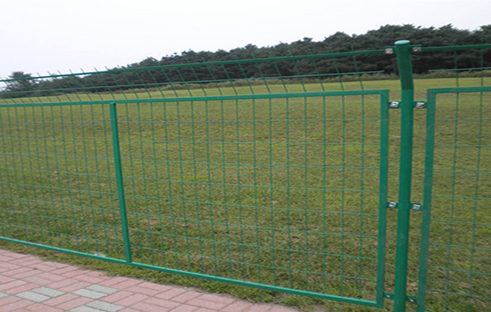 浸塑<a href=http://www.catalyticsinc.com target=_blank class=infotextkey>護欄網(wǎng)</a>