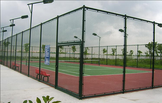 籃球場<a href=http://www.catalyticsinc.com target=_blank class=infotextkey>圍欄</a>
