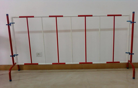 安全<a href=http://www.catalyticsinc.com target=_blank class=infotextkey>護(hù)欄</a>