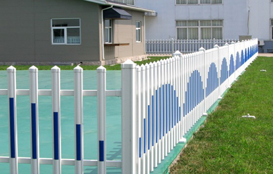 pvc護欄<a href=http://www.catalyticsinc.com target=_blank class=infotextkey>圍欄</a>